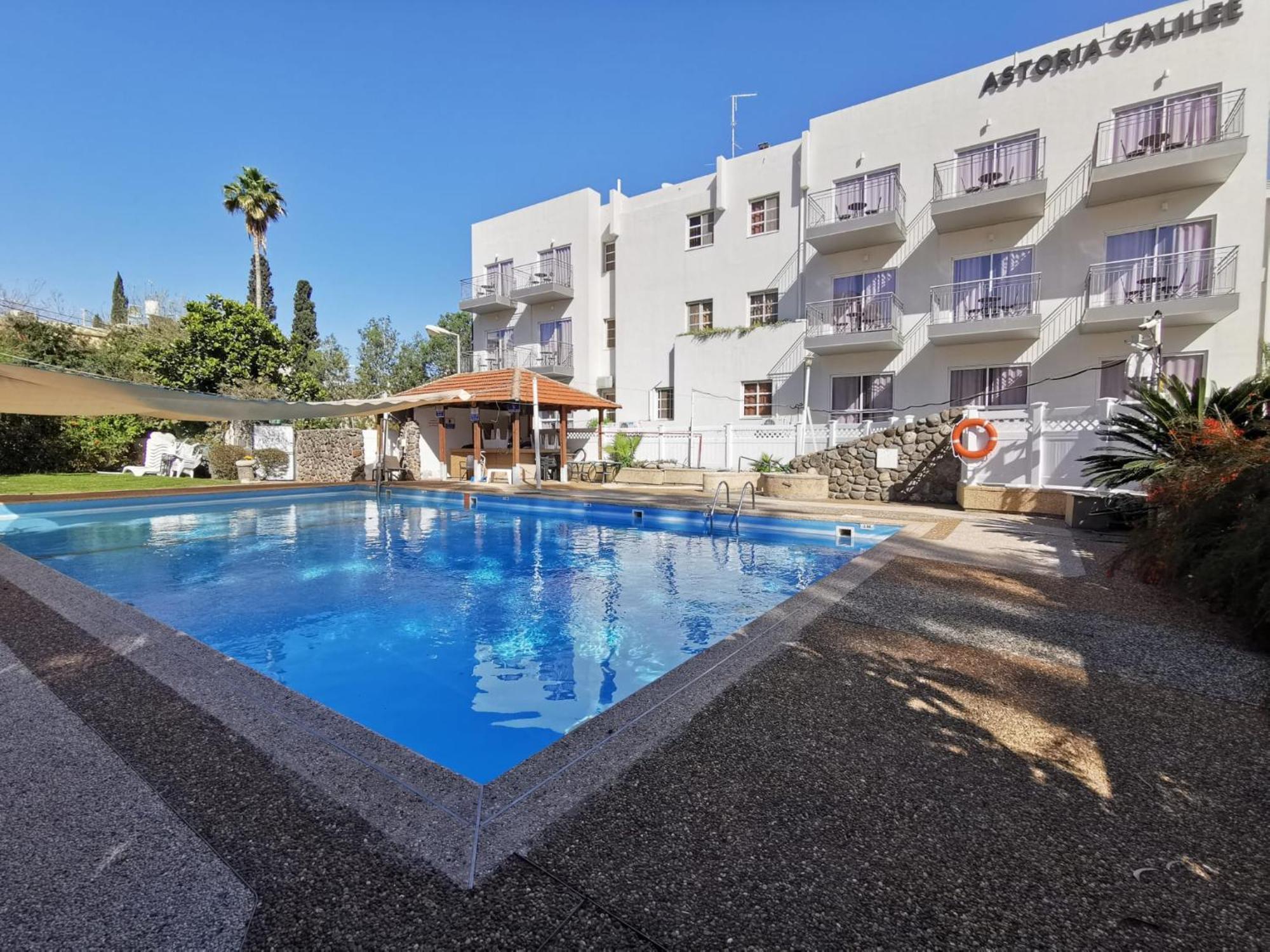 Astoria Galilee Hotel Tiberias Bagian luar foto