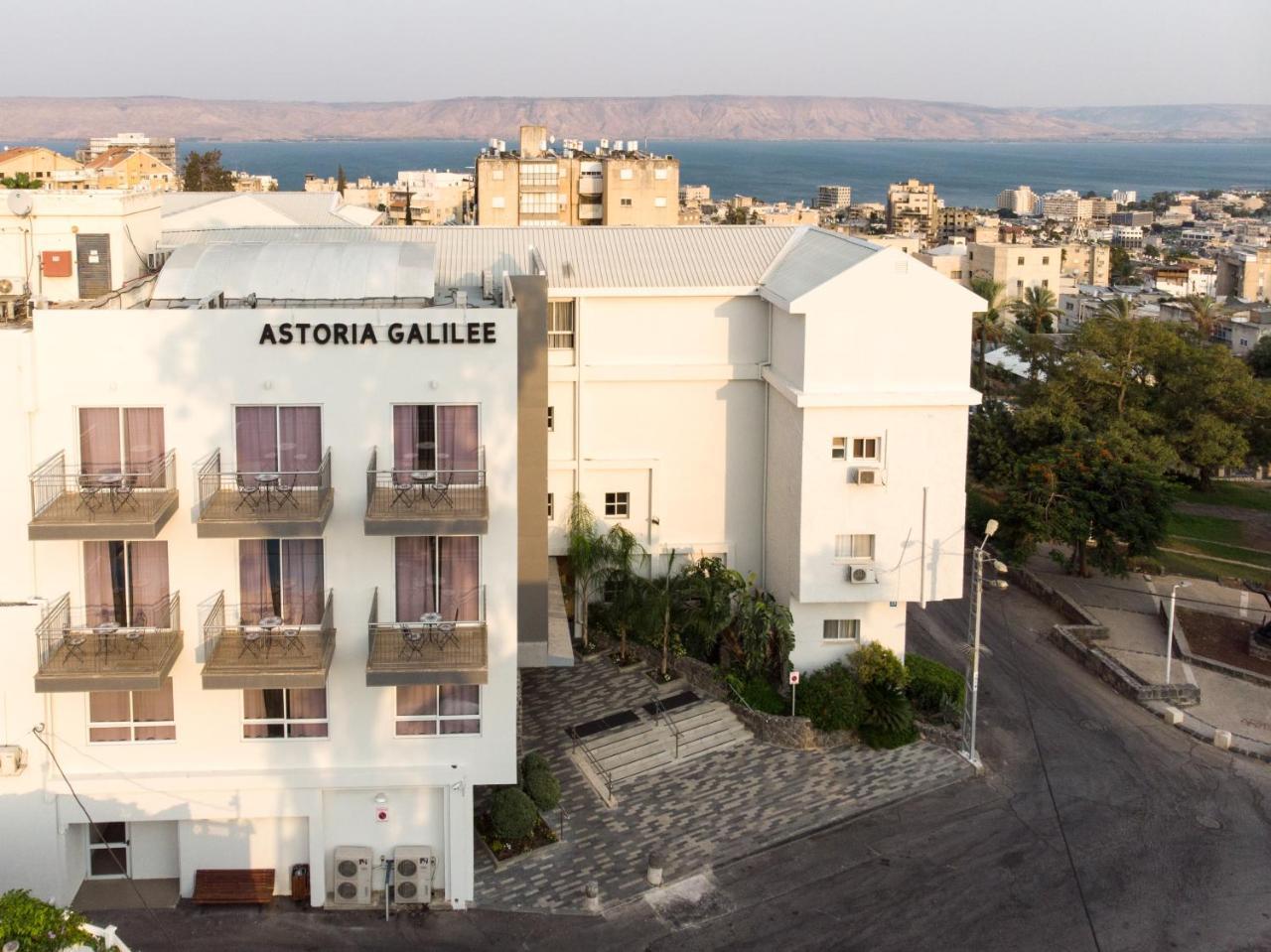 Astoria Galilee Hotel Tiberias Bagian luar foto